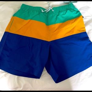 Mens medium brand new with tags penguin bathing suit